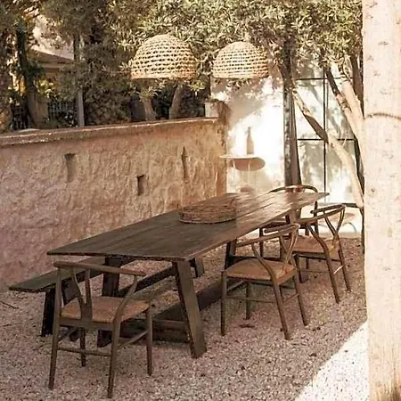 Otel Artotel Ciftlikkoyu