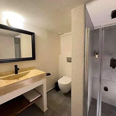Otel Artotel *